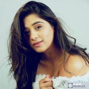 Chandni Bhagwanani Age, Height, Husband, Movies, Biography, and More