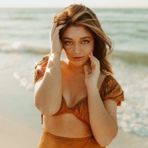 Tabitha Swatosh Age, Height, Net Worth, Boyfriend, Wiki, and Biography