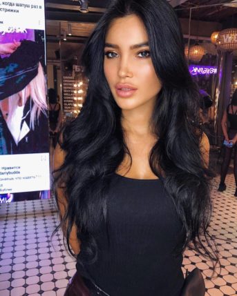 Sveta Bilyalova Age, Height, Net Worth, Biography, Wiki and More