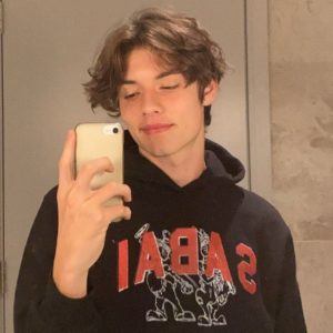 Louis Partridge Wiki, Age, Height, Net Worth, Biography, and More