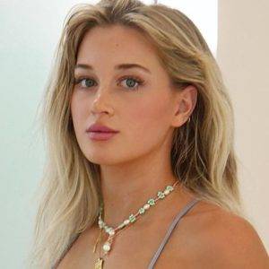 Lily Bowman Age, Height, Boyfriend, Wiki, Biography, and More
