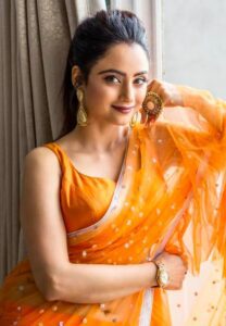 Madirakshi Mundle Biography, Wiki, Age, Family, and More