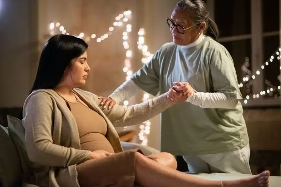 How To Build Trust And Rapport With Expecting Families As A Doula