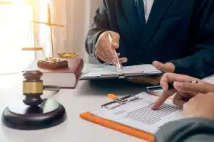 How an Estate Disputes Lawyer Helps Resolve Will and Inheritance Issues