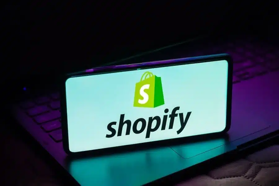 How to Easily Sync Your Shopify Store With Your Mobile App