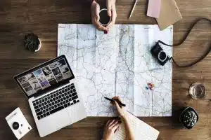How the Smartest Travellers Buy Travel Insurance Online Before Booking Their Flights