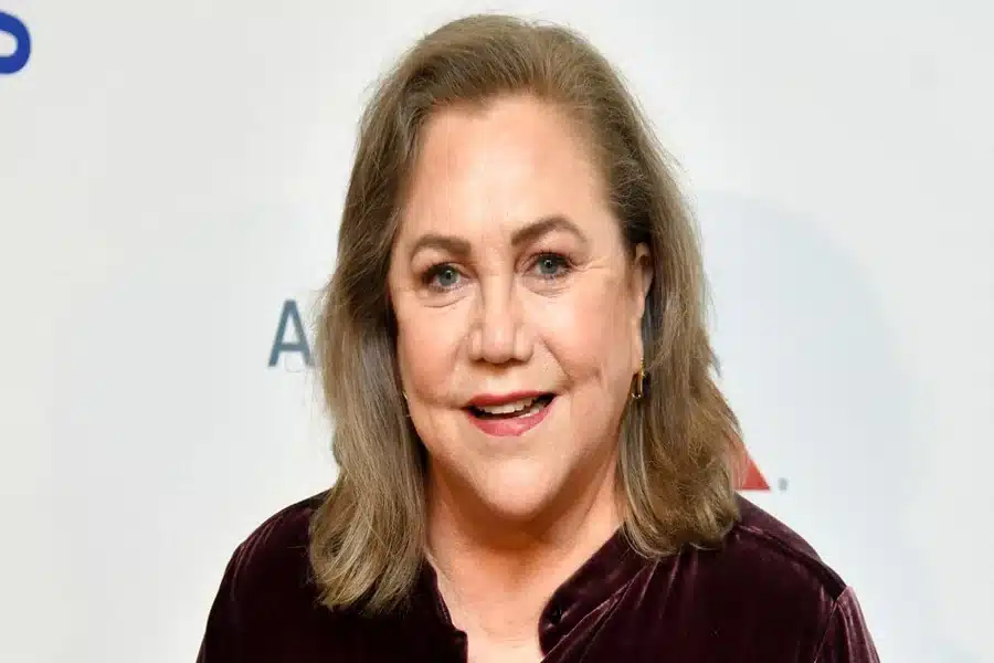 Kathleen Turner Age