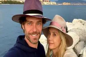 Mira Sorvino Husband – Marriage to Christopher Backus