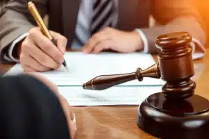 What Makes a Personal Injury Law Firm Effective in High Stakes Cases