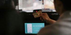 How Rideshare Accident Claims Work in Houston