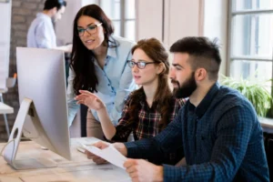 How Do You Choose Between Headless CMS Vendors?