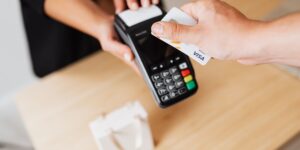 Navigating High-Risk Payment Processing: How Nutraceutical Brands Secure Reliable Merchant Services