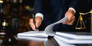 The Financial Benefits of Working With a Tax Lawyer