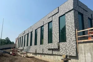 Why Commercial Buildings Still Choose Brick: The Case for Masonry in Modern Construction