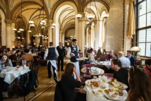 Why Successful Operators Treat Restaurant Tables as a Capacity Decision