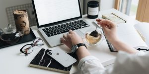 How Entrepreneurs Can Make Routine Emails Feel Less Robotic